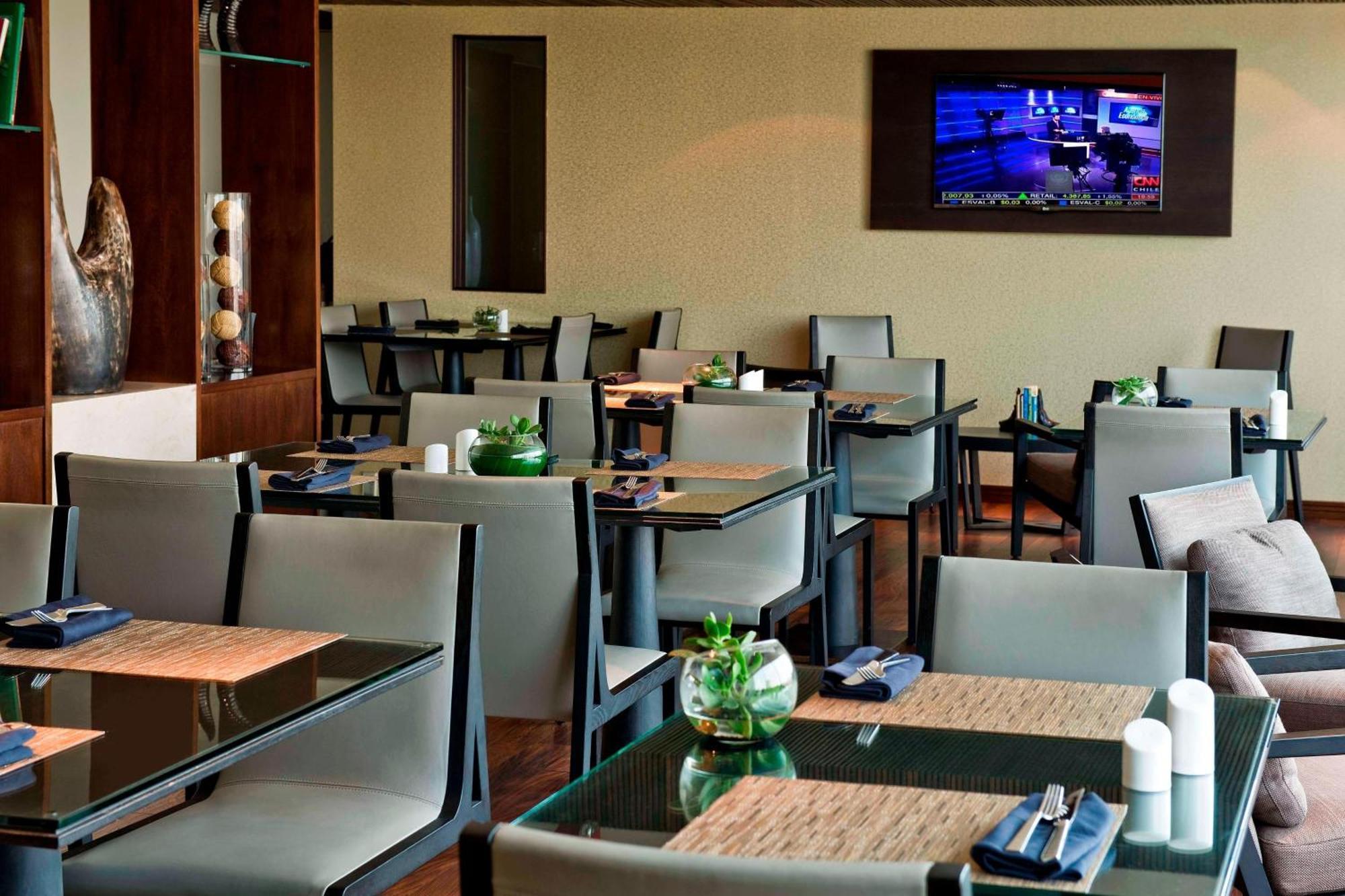 Renaissance Santiago By Marriott Hotel Ngoại thất bức ảnh