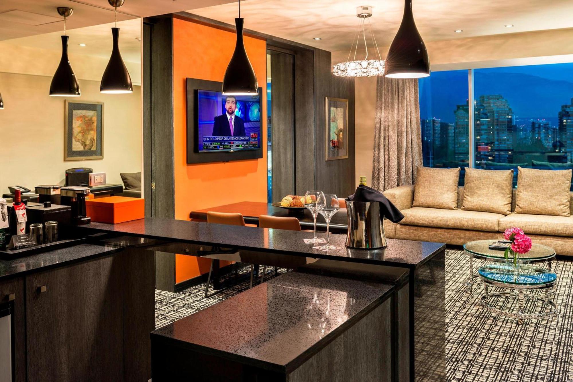 Renaissance Santiago By Marriott Hotel Ngoại thất bức ảnh