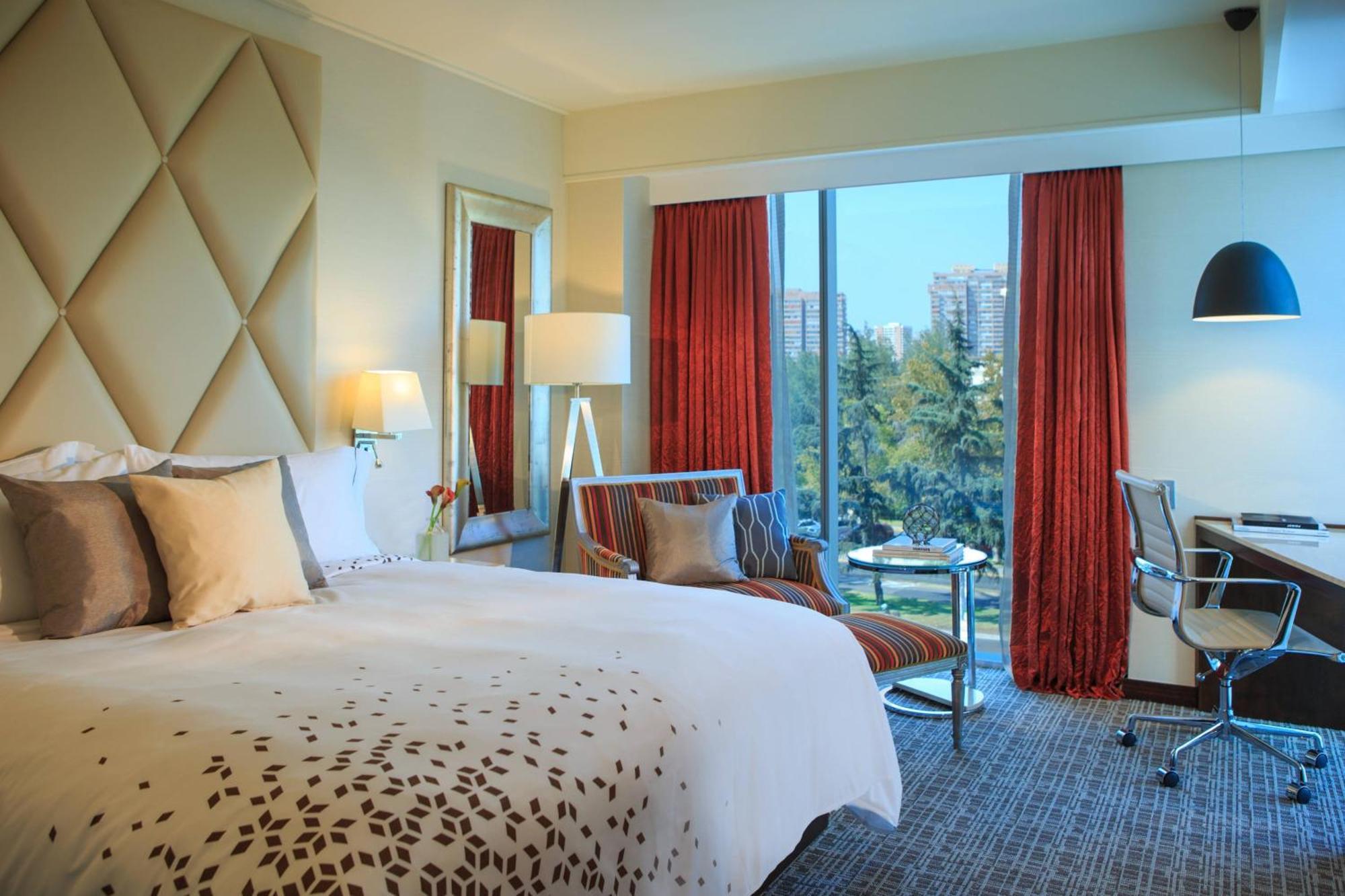 Renaissance Santiago By Marriott Hotel Ngoại thất bức ảnh
