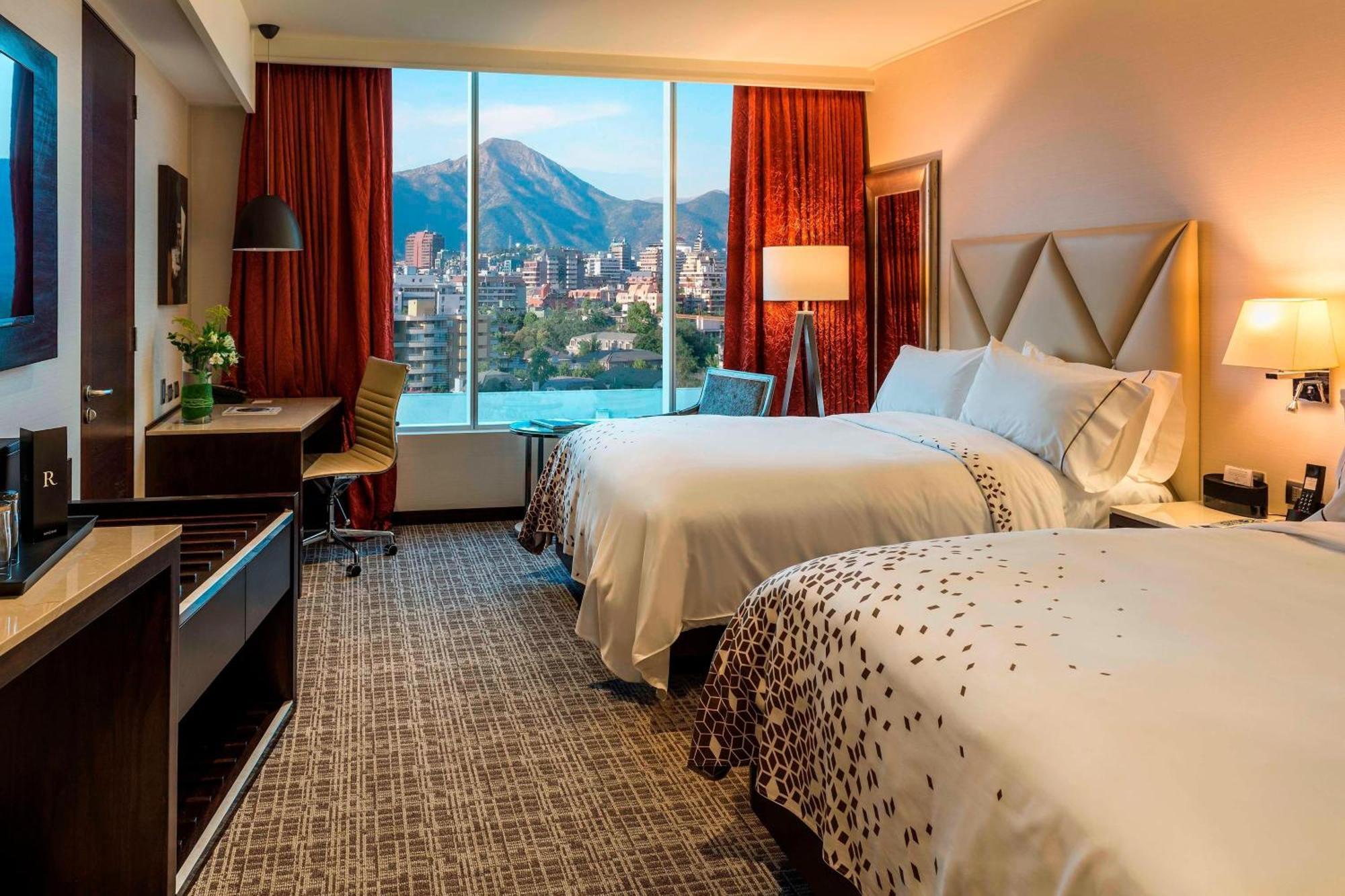 Renaissance Santiago By Marriott Hotel Ngoại thất bức ảnh